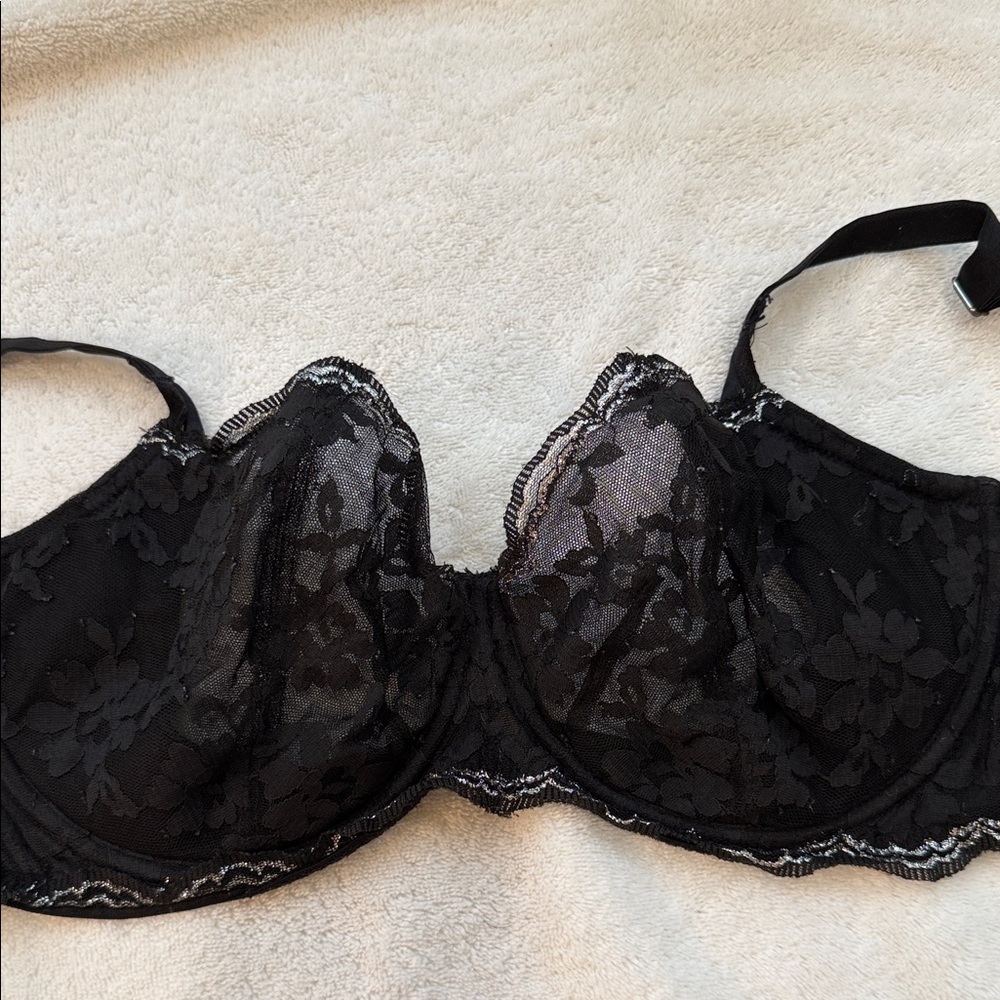 Victoria's Secret Black Floral Lace Bra